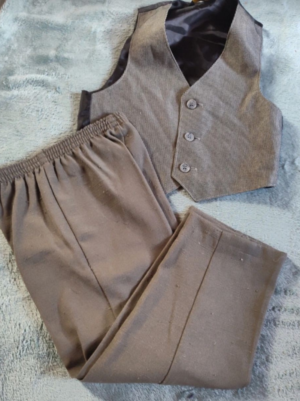 Classic Grey Dress Pants and Vest Setsz 4t